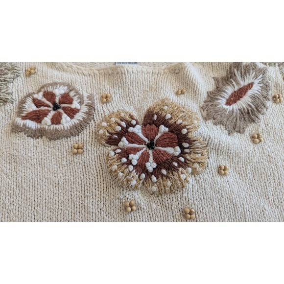 Koret Embellished Knit Top Floral Beaded Short Sleeve Sweater Beige Size L - Picture 6 of 7